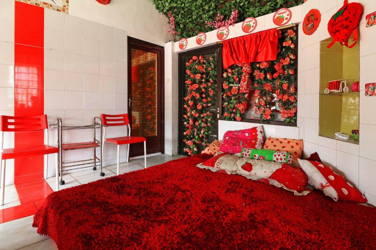 Hotel Agung Permata Artha Cipanas  Экстерьер фото