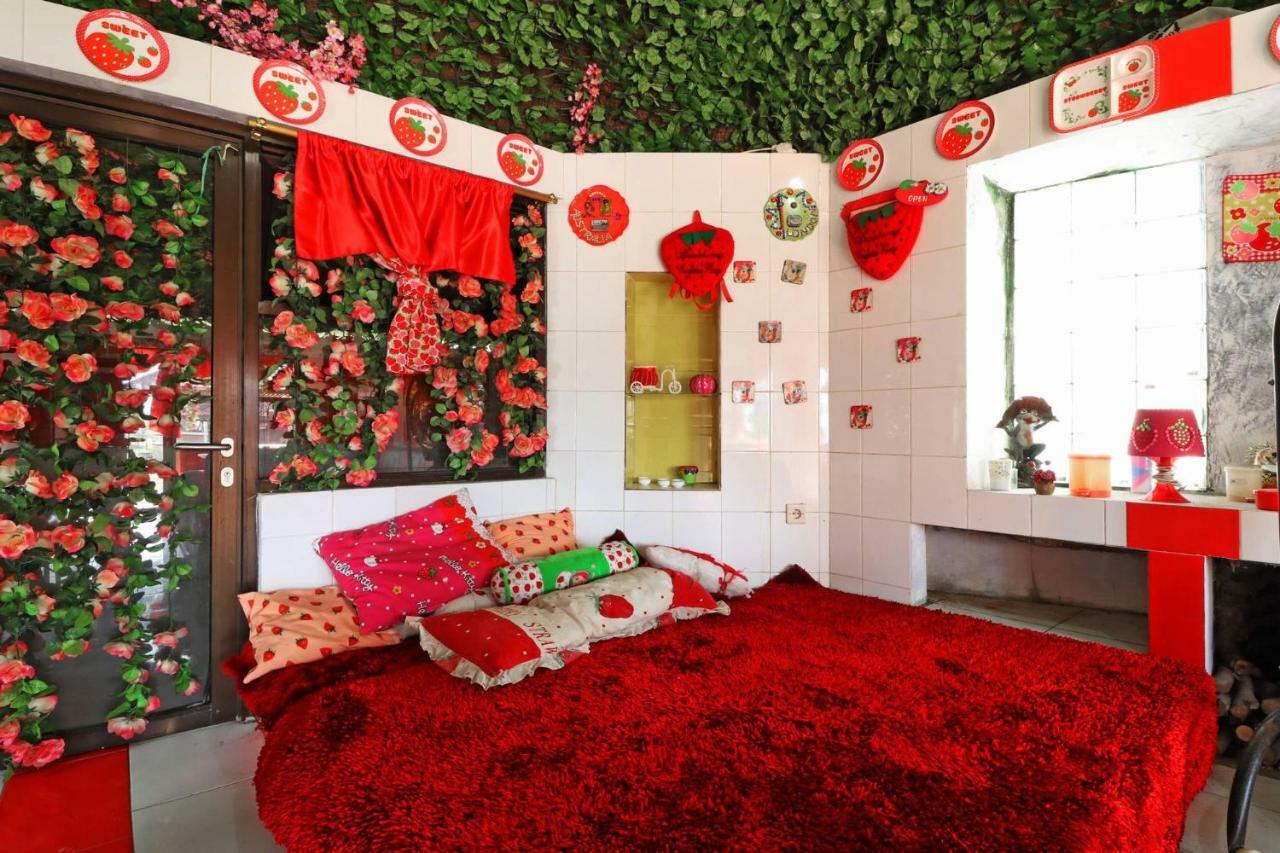 Hotel Agung Permata Artha Cipanas  Экстерьер фото